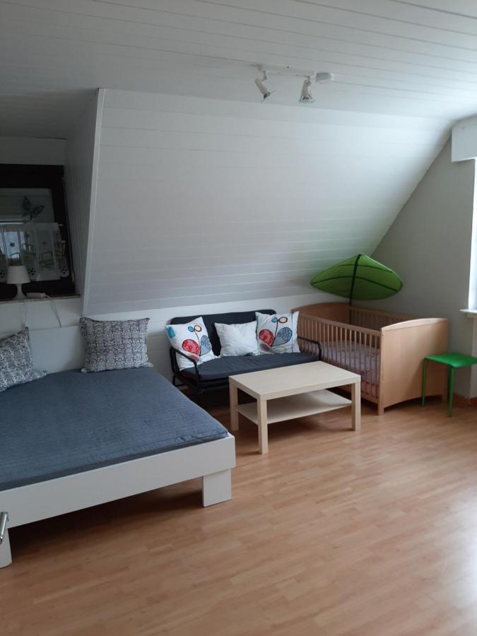 Familienfreundliche Ferienwohnung Auf Dem Lande Monteur Wohnung Hessisch Oldendorf Buitenkant foto