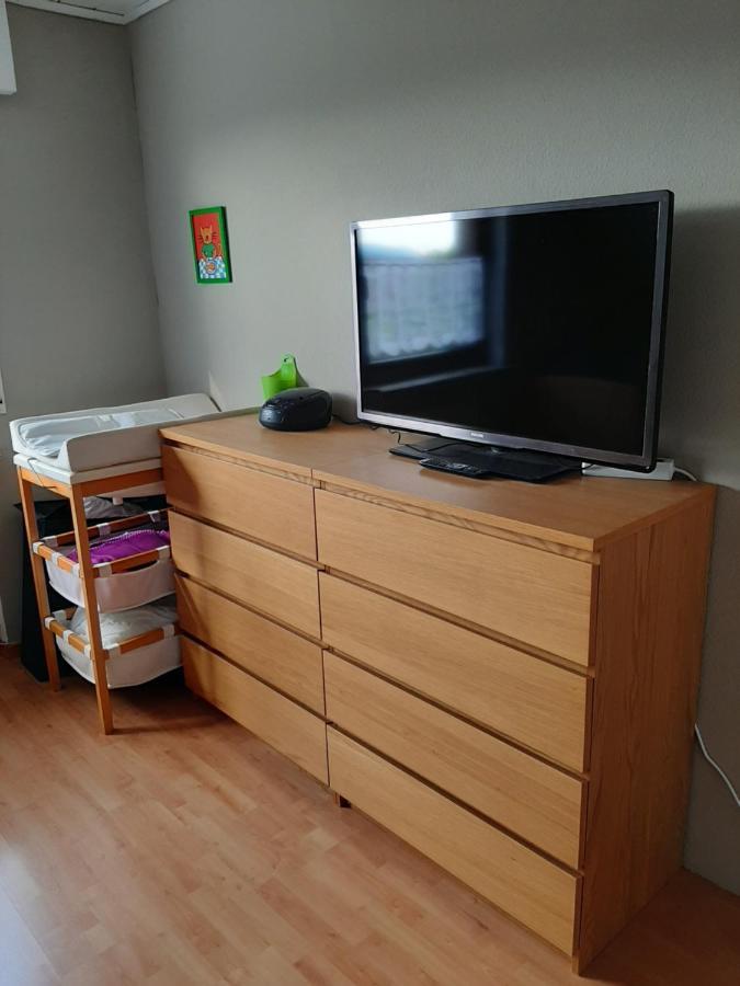 Familienfreundliche Ferienwohnung Auf Dem Lande Monteur Wohnung Hessisch Oldendorf Buitenkant foto